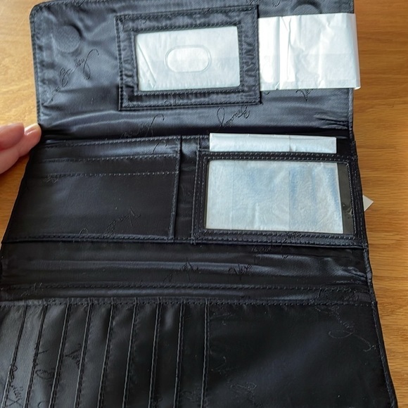 NWT Vera Bradley Trifold Wallet in Sierra Stream - Picture 2 of 7